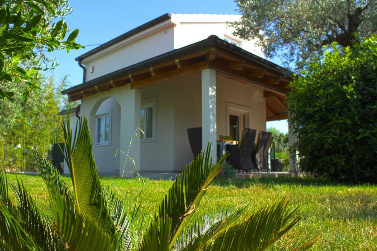 Holiday Home Liberta クルニカ エクステリア 写真