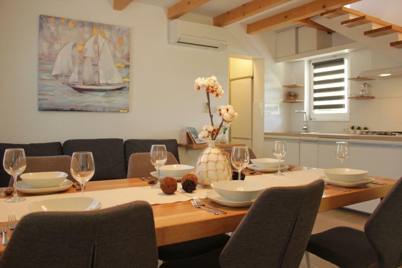 Holiday Home Liberta クルニカ エクステリア 写真